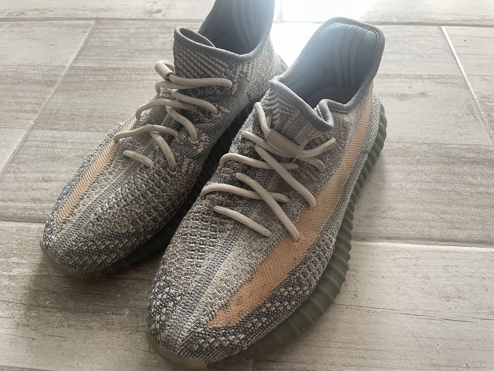 Yeezy hyperspce/desert sage/ israfil