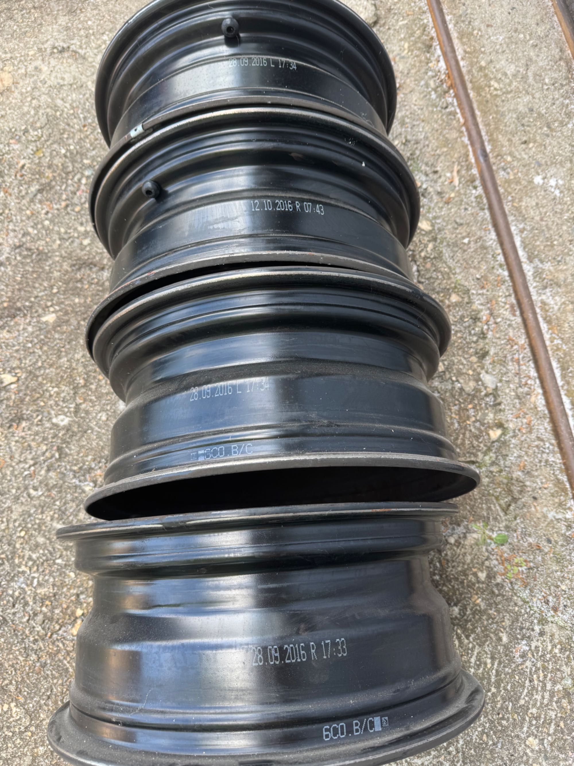 Метални джанти 15 цола 6Jx15 ET38 централен отвор 57,1 5x100