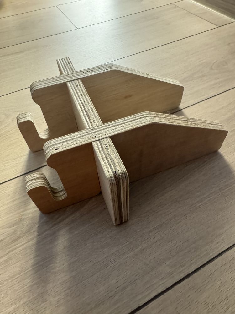 placa skateboard si suport din mesteacan
