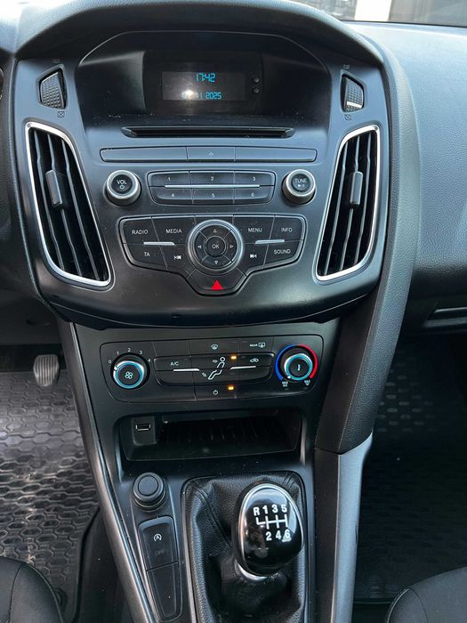 Vând Ford focus mk3 1.5 tdci 2015 eurp 6