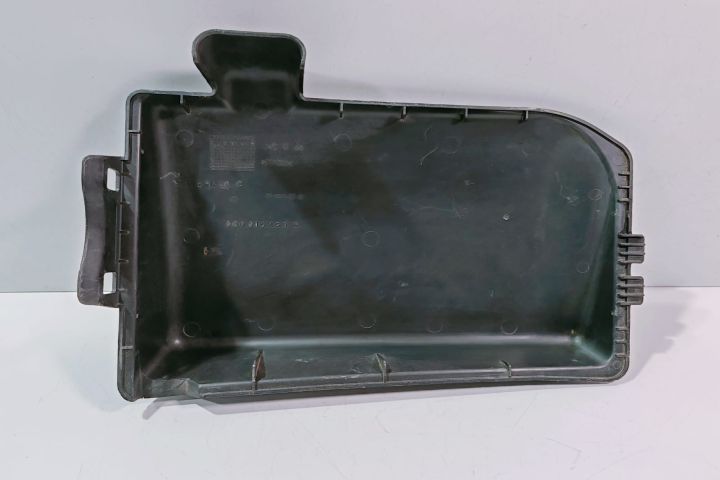 Capac baterie 6Q0915429B Volkswagen VW Polo  seria