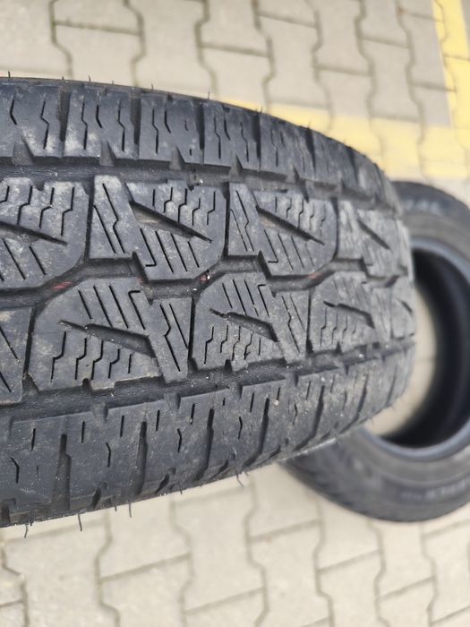 2бр  гуми 205/70/15