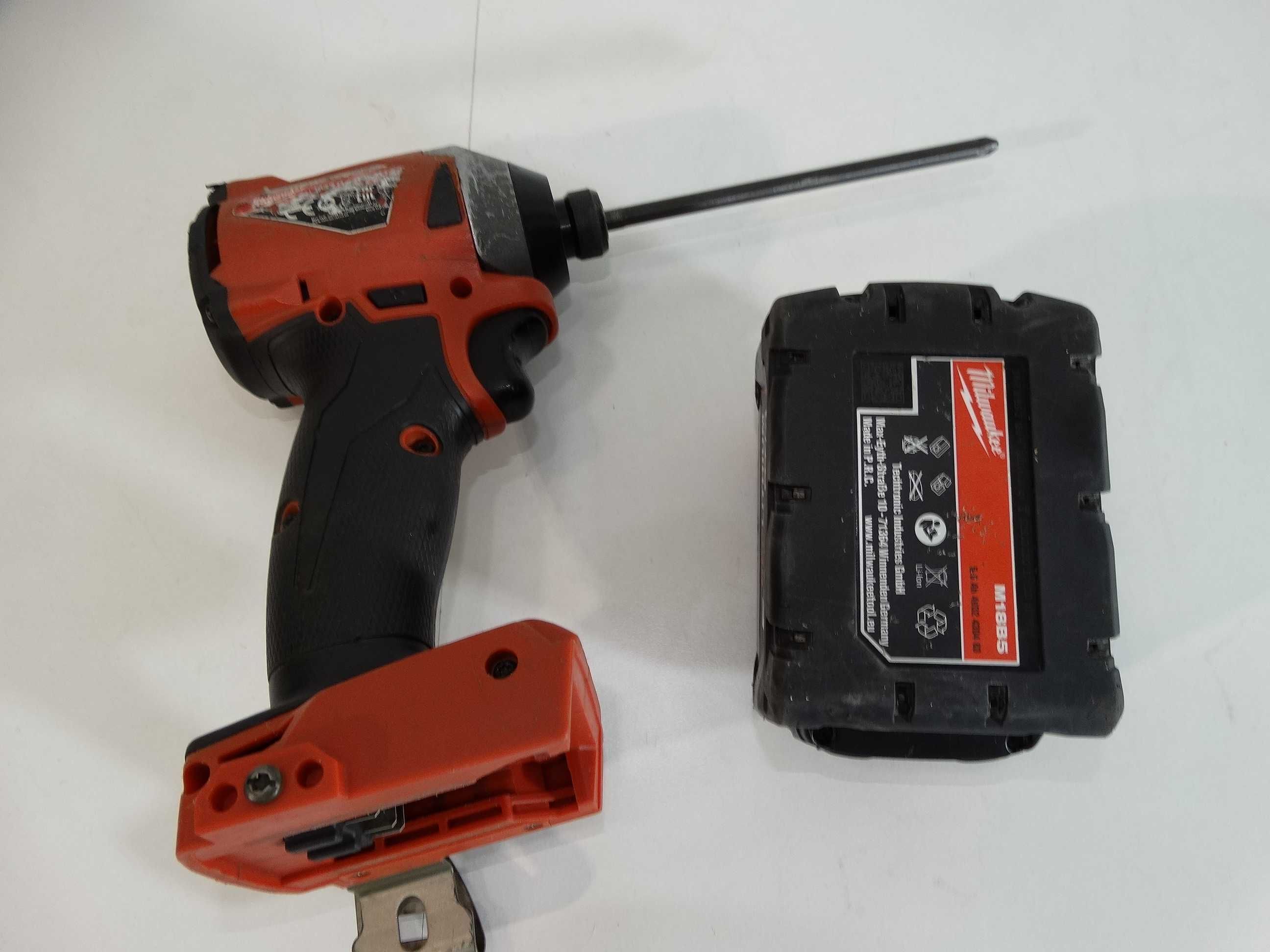Milwaukee M18 FID 2 + 5.0 Ah - Импакт драйвер