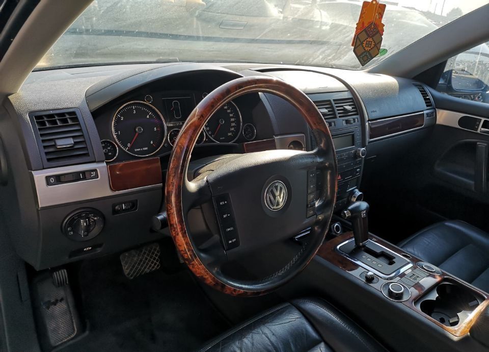 Bara fata Trager Capota Far Usa Oglinda Aripa Radiator Volkswagen Touareg 7L 2.5 tdi BAC an 2006