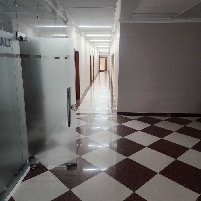 Офис 455 кв.м. ВАЗ ЦЕНТР метро Сабир Рахимов 50 метров