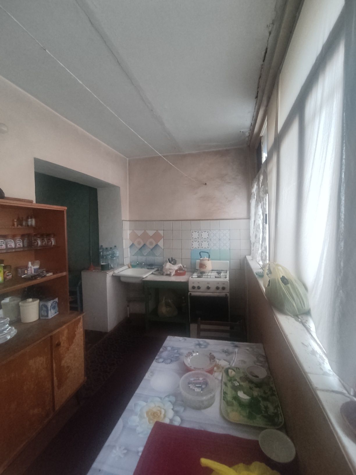 Продам срочно свою 3 -х комнатную квартиру в Янгиюле
