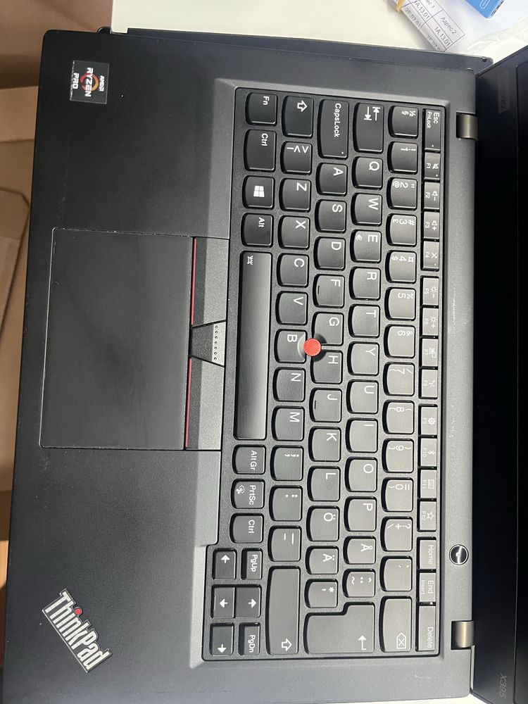 Lenovo thinkpad x395 ryzen 5 / 256gb ssd / touchscreen / 8gb ram