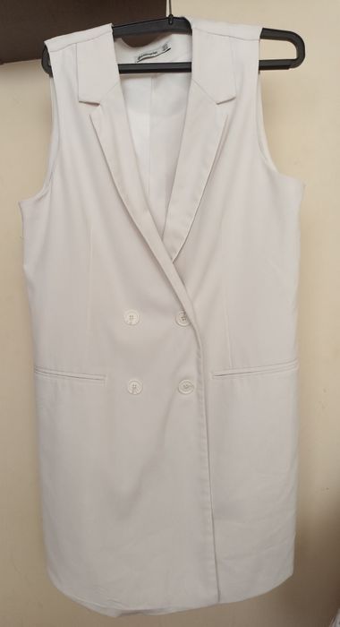 Vesta dama in stare foarte buna