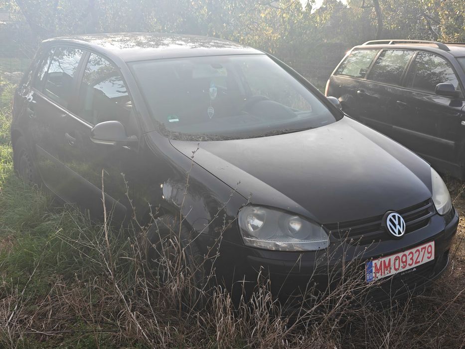 Golf 5 de vânzare