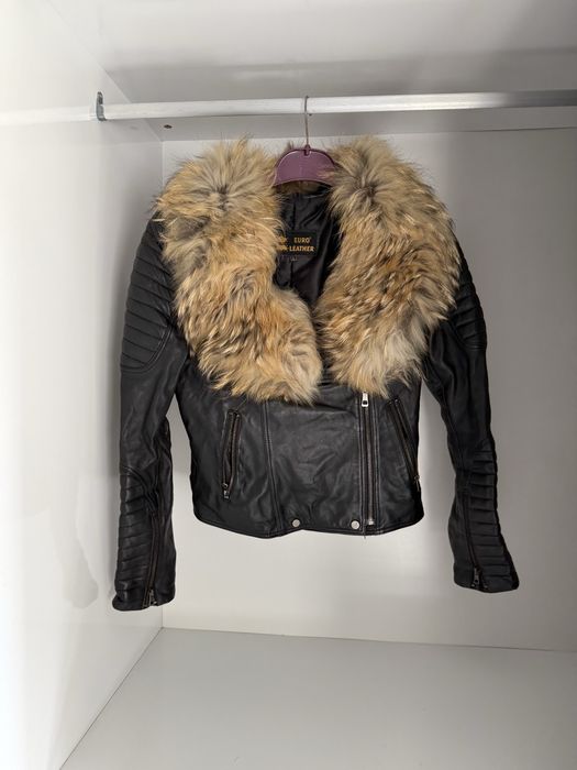 Кожено яле с естествен пух