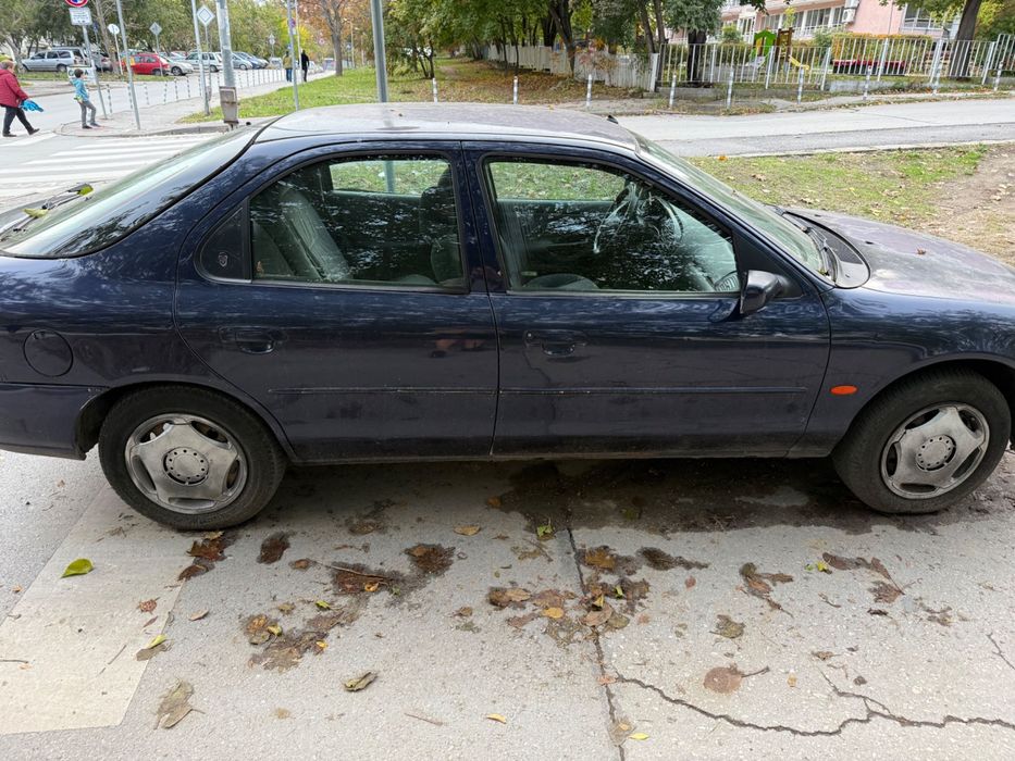 Ford Mondeo на части