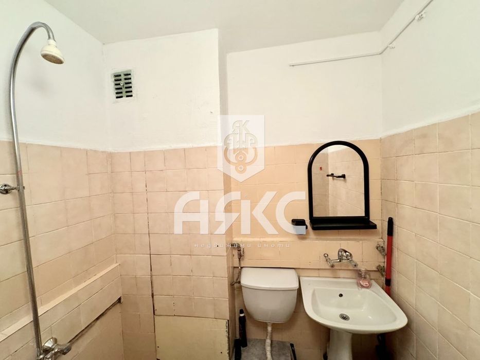 Едностаен апартамент в кв. Младост 1