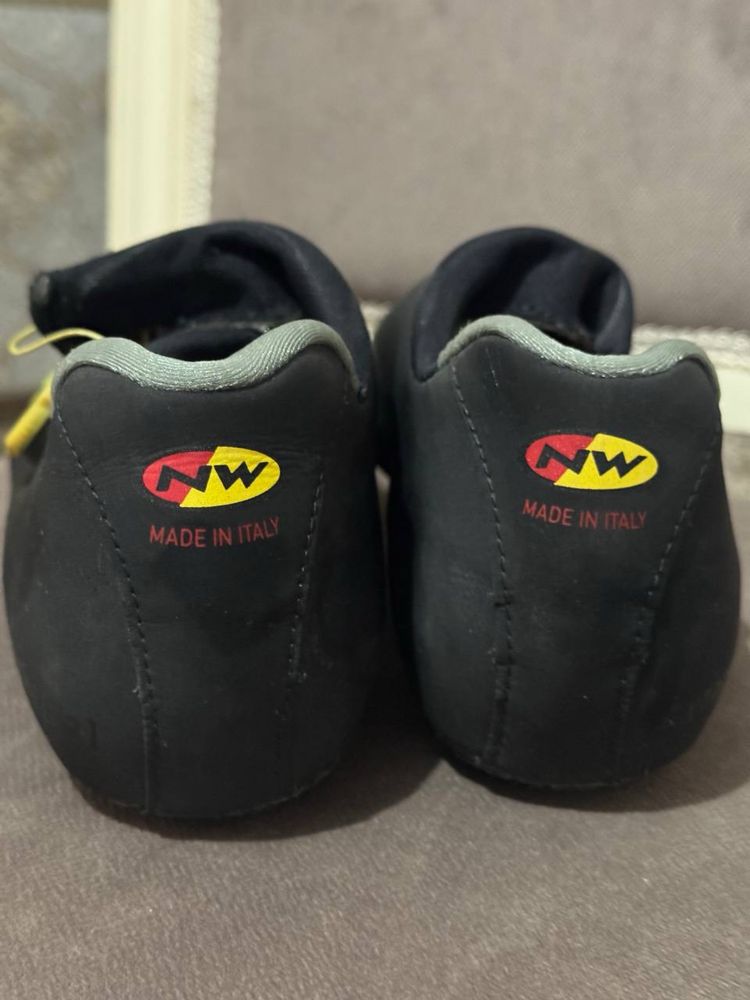 Велотуфли Northwave made in Italy full carbon