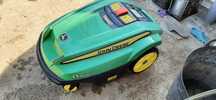 Robot de iarba  John Deer