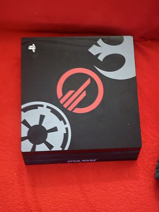 Ps4 Pro "Star War" edition