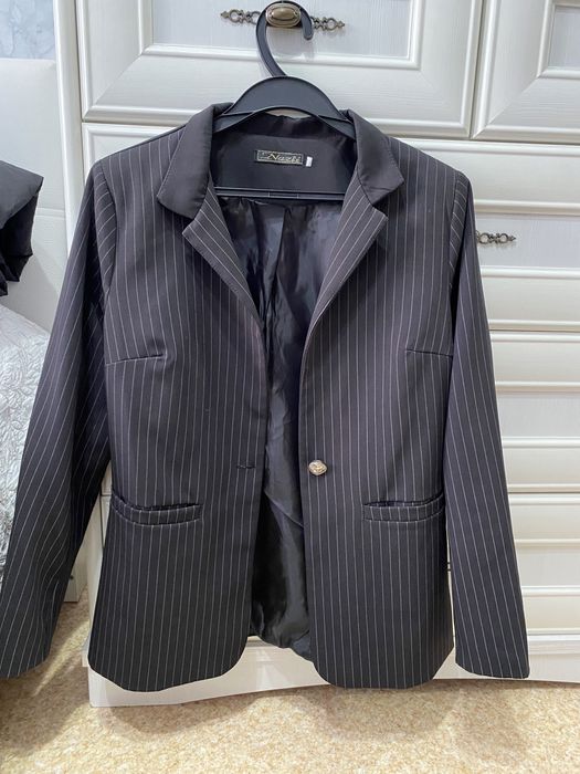 Продам пиджаки состояние отличное