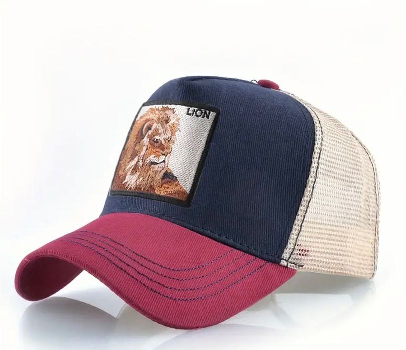 Шапки с козирка подходящи за вас !