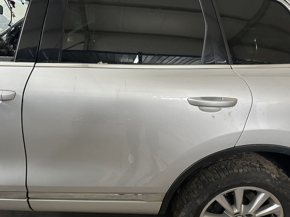 Usa stanga spate Volkswagen Touareg 7P