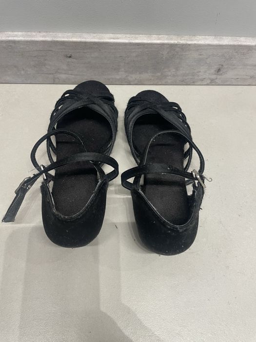 Обувки за танци самба ; ча ча