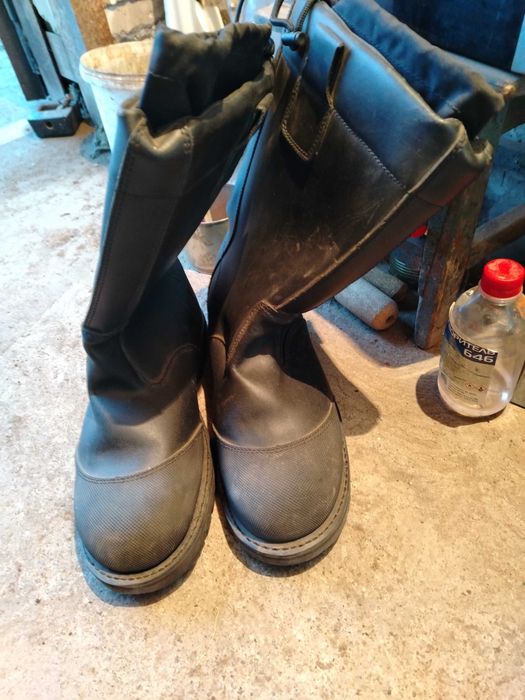 Спец обувь. Сапоги.