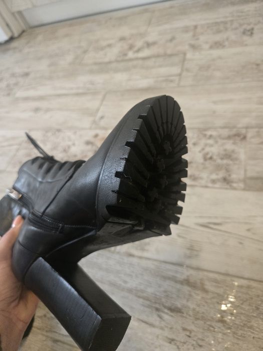 Уникални боти естествена кожа