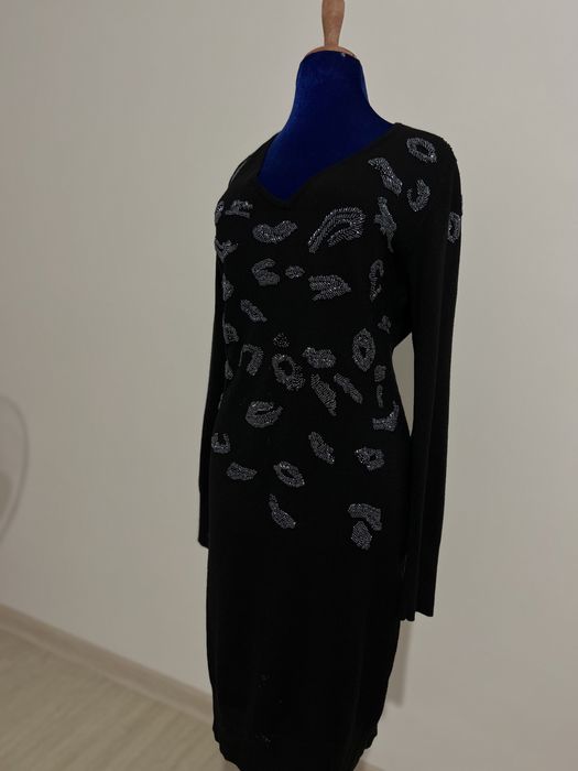 Платье очень красивое