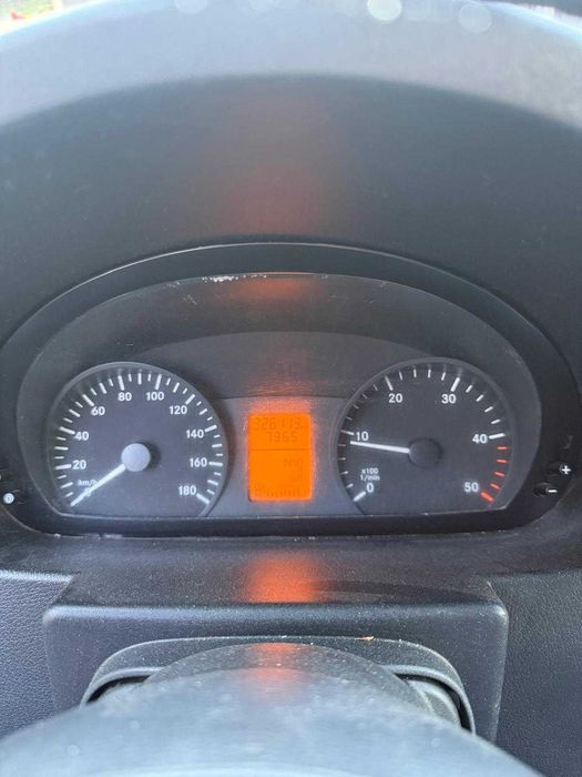 Vand Mercedes Sprinter atelier mobil service mobil pret cu TVA