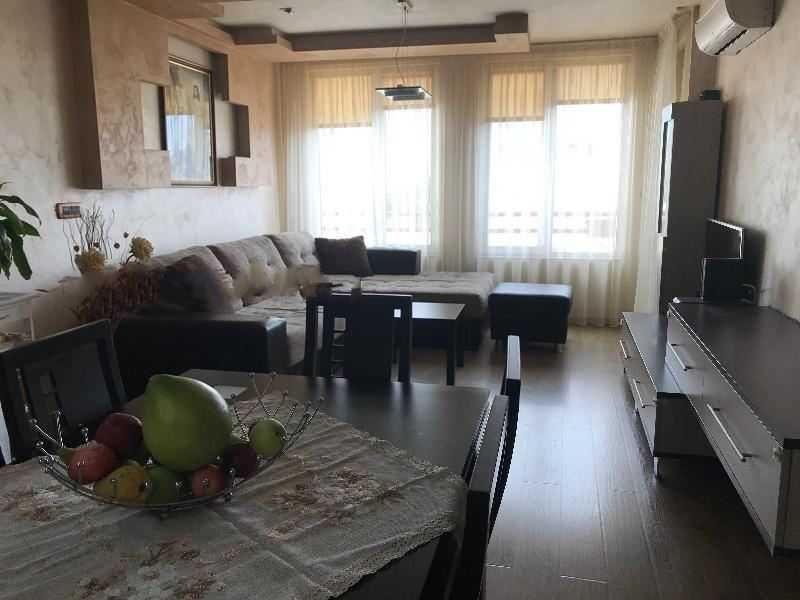Дава се под наем Тристаен апартамент в София, Младост 4 - 116 кв.м за 525.3 € - Снимка #2