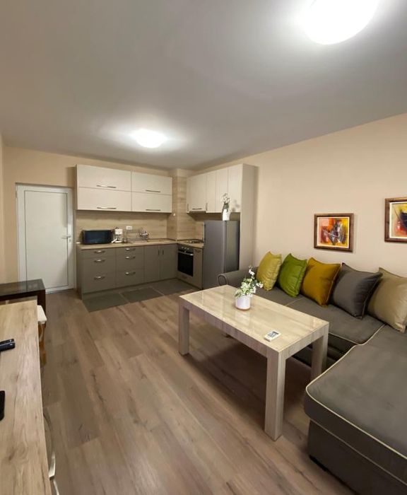 Дава се под наем Двустаен апартамент в Пловдив, Каменица 1 - 63 кв.м за 408 € - Снимка #1