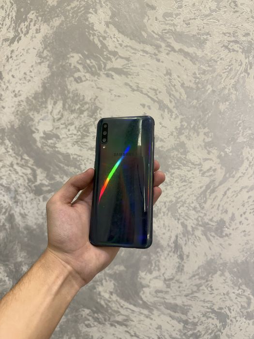 Samsung A50 4/64gb