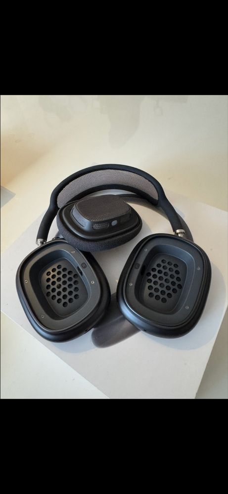 Слушалки Apple AirPods Max