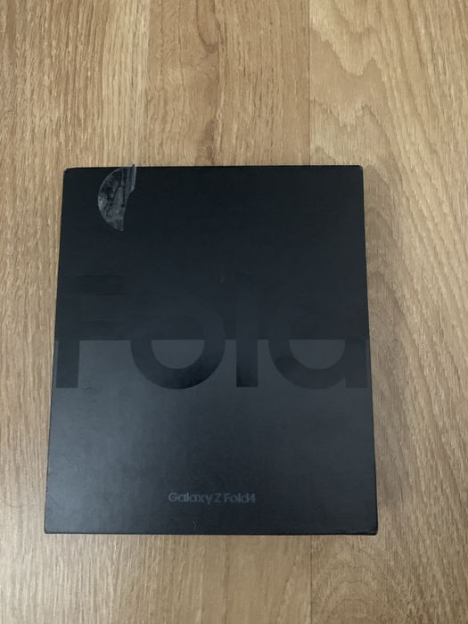 Galaxy z fold 4 256gb