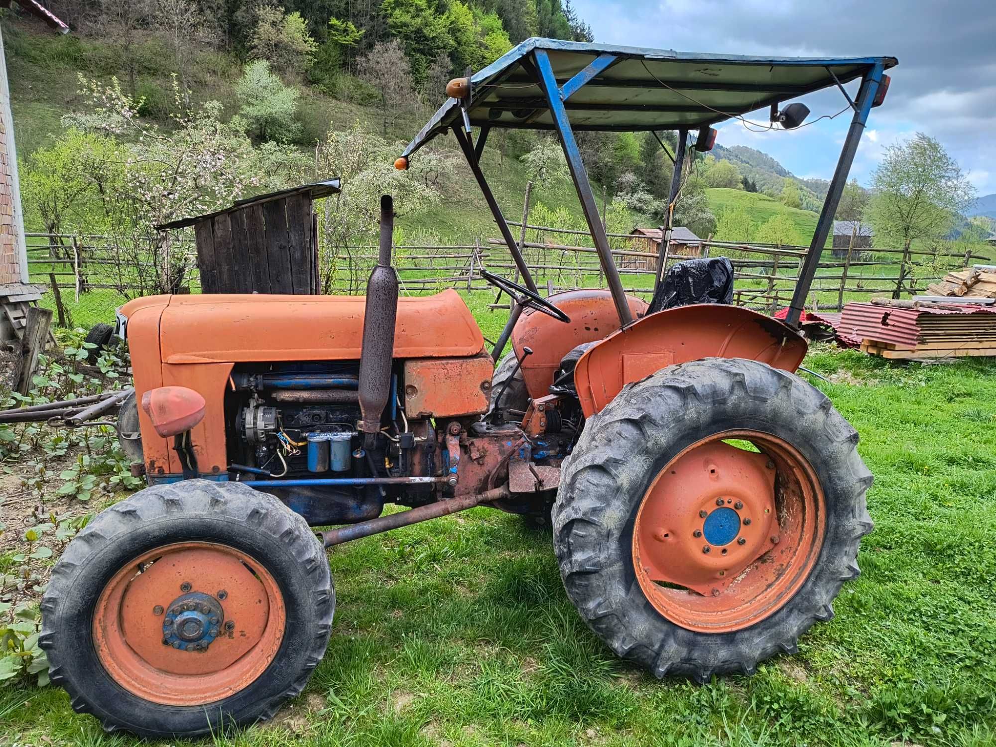 Tractor fiat 411 4x4