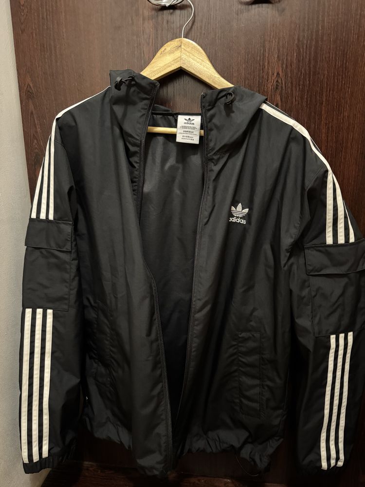 Яке Adidas Originals