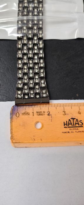 Каишка с кристали за Samsung Galaxy Watch 8 / 8 Classic