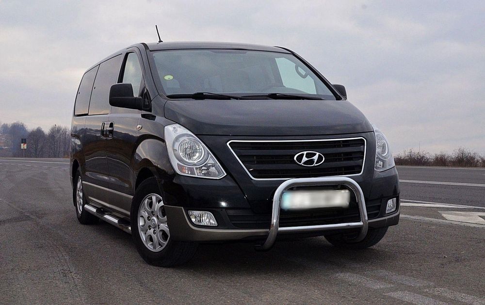 Inchiriez microbuz 7+1