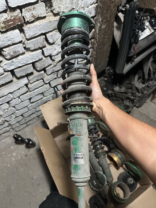 Tein Flex Z Coilovers - Nissan 350Z/Infiniti G35 RWD