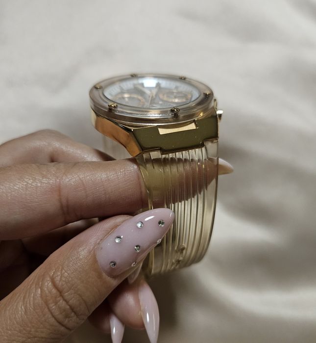 Женски Часовник Guess