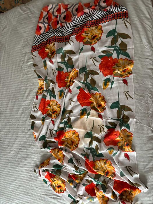 НОВО Daphne коприна и модал летни дамски Шал 4 броя