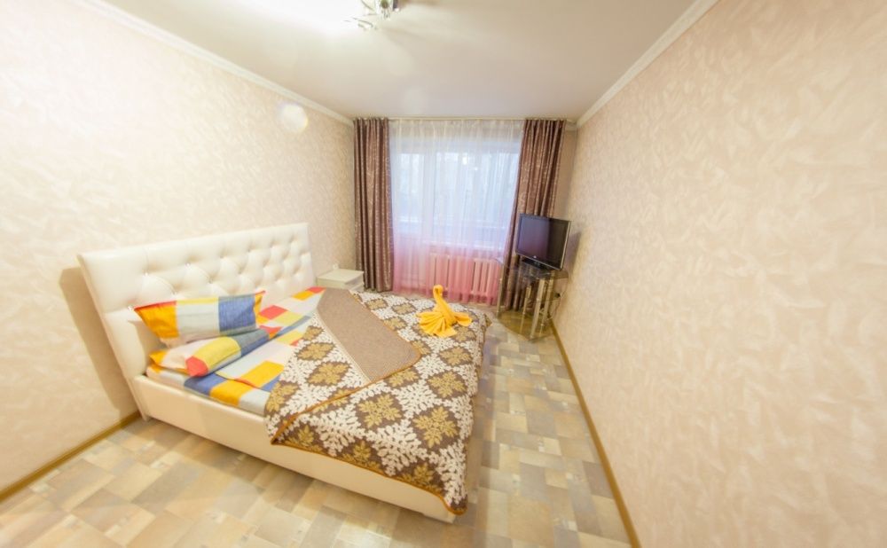 Однакомнатная Квартира Почасово - Посуточно. Р-н: Скиф. КТВ / Wi-Fi.