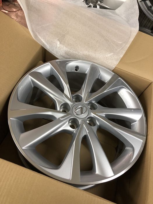 18ц Джанти 5х114.3 Lexus NX RC UX Toyota Rav-4 Оригинални
