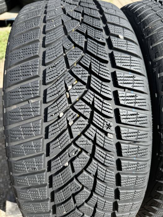 225/45/17 Goodyear 4бр зимни гуми внос Швейцария!