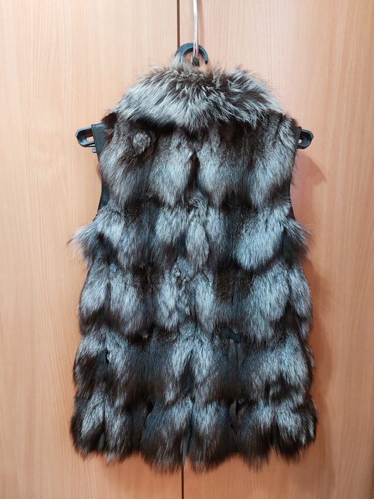 Продам жилетку!Жилет!Безрукавка!