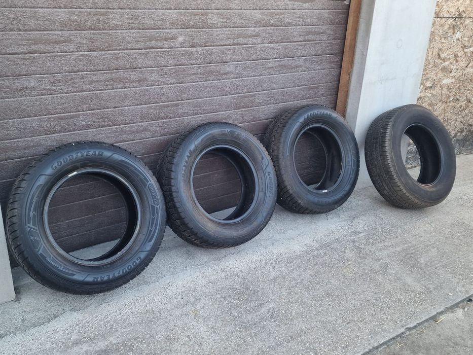 Anvelope Iarna Good Year 265 65 R17
