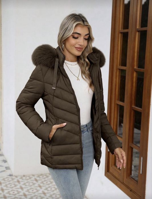 Дамско зимно яке закупено от Shein