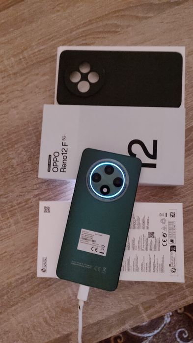 telefon Oppo Reno 12 F 5G