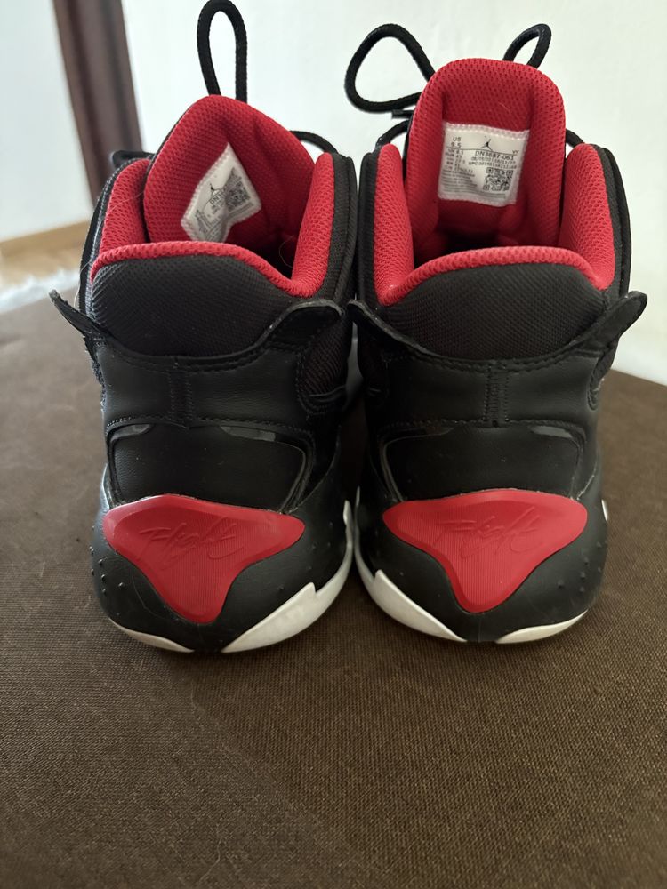 Маратонки Jordan