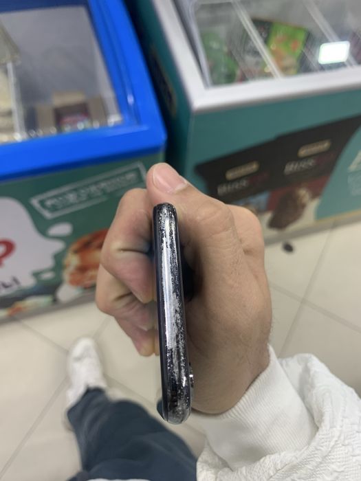 Iphone x b/u iwlawlari zor