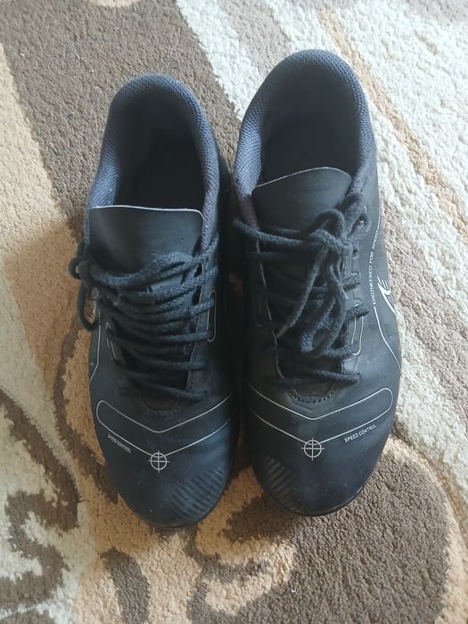 Vând ghete Nike Mercurial