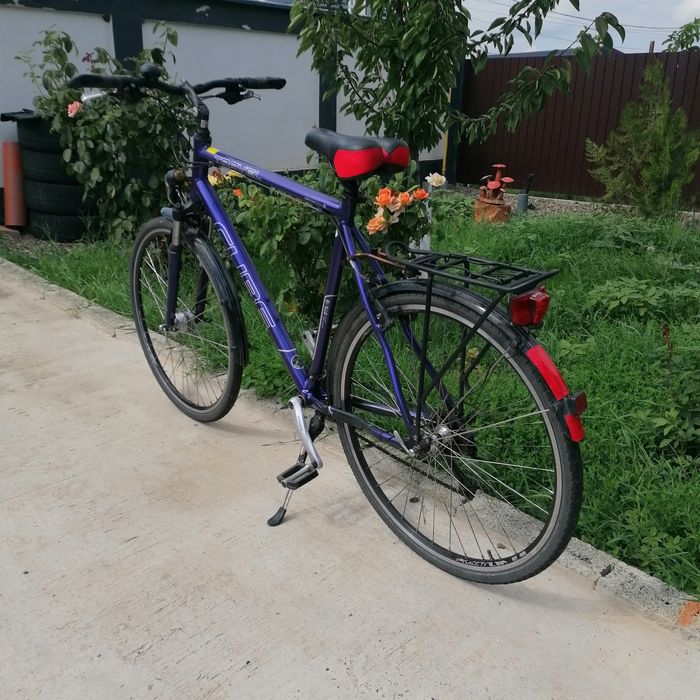 Bicicletă Cube Strada, roți pe 28, ca nouă